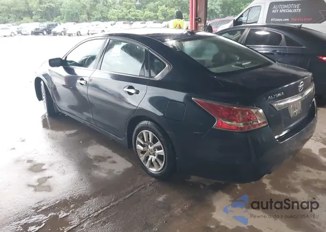 2015 Nissan Altima 2.5/2.5 S/2.5 Sl/2.5 Sv из США, поврежденный, VIN 1N4AL3AP7FN373062
